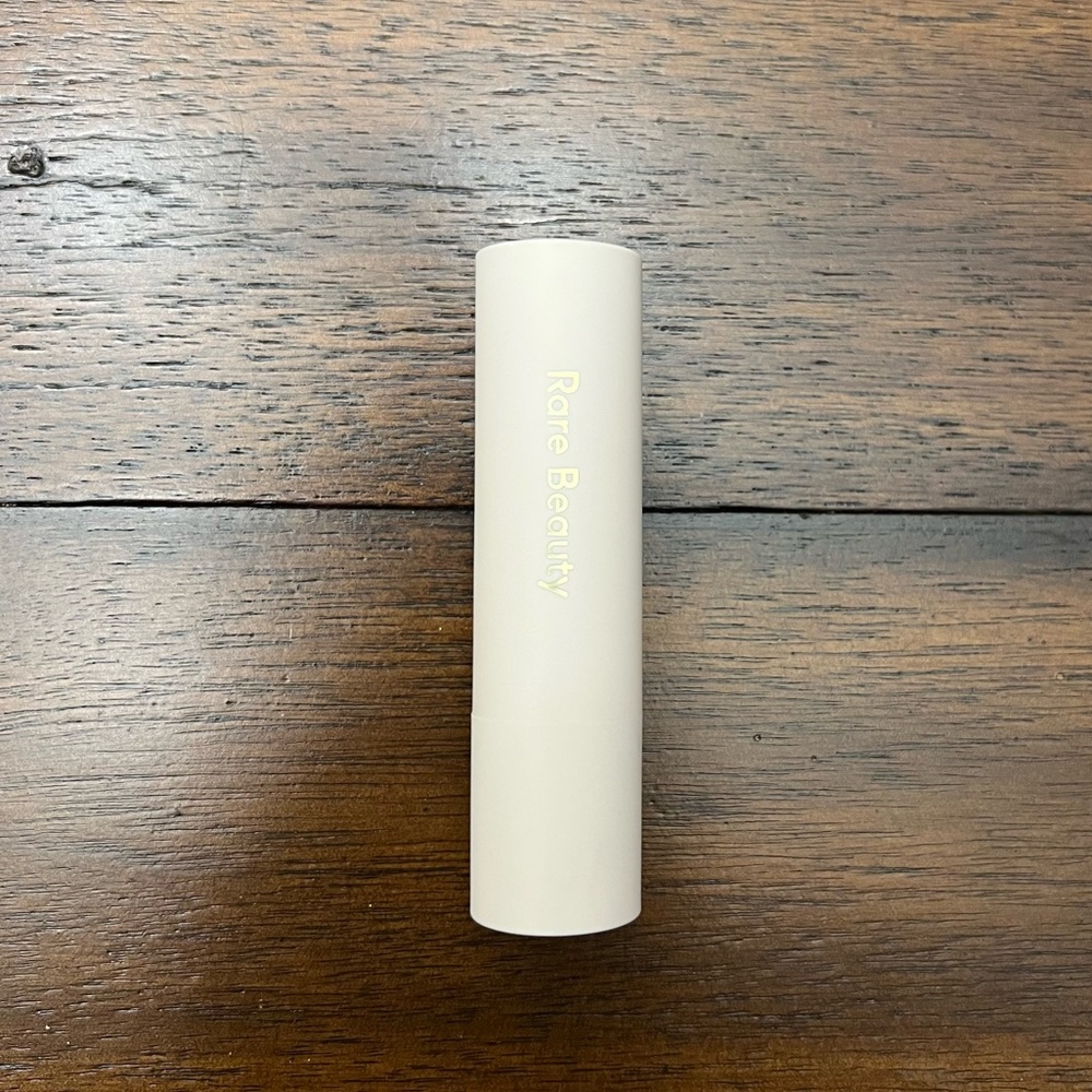 Rare Beauty Dewy Lip Balm - Honor